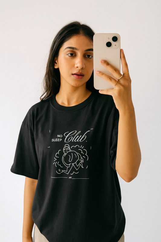 NO SLEEP CLUB OVERSIZED T-SHIRT